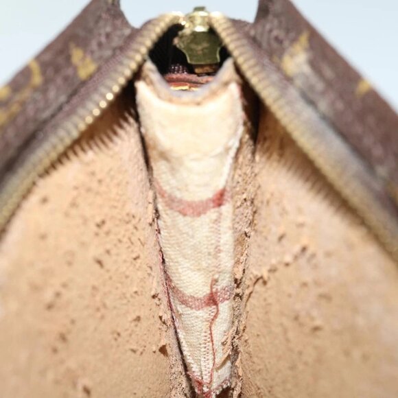 LOUIS VUITTON Monogram Bucket PM Pouch Accessory Pouch LV Auth 63935 - Picture 10 of 16